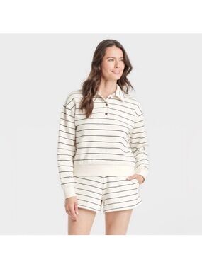 Universal Thread striped fleece set